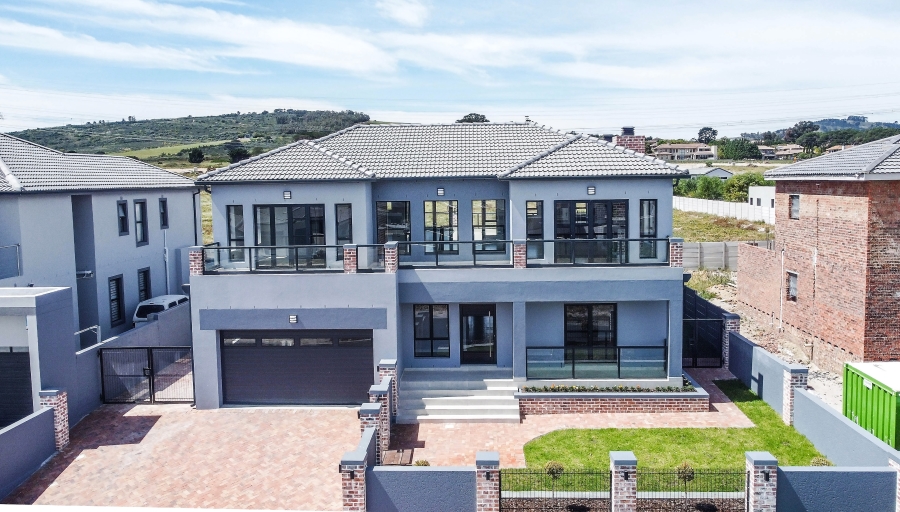 4 Bedroom Property for Sale in Haasendal Western Cape